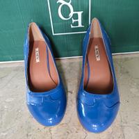 Scarpe con tacco vernice blu 39 NUOVE