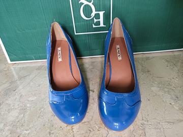 Scarpe con tacco vernice blu 39 NUOVE