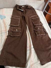 jeans con tasconi marrone
