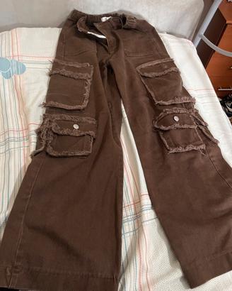 jeans con tasconi marrone
