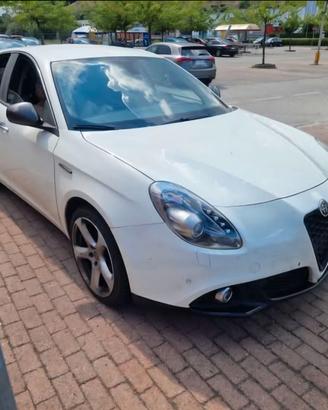 Alfa romeo Giulietta come pezzi di ricambio