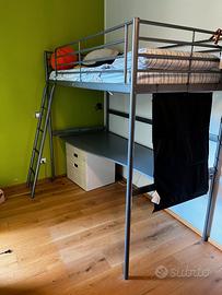 Letto a castello + scrivania + materasso