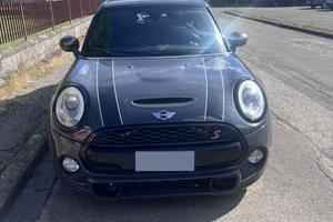 Mini Cooper SD 5 porte