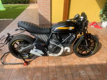 Ducati scrambler FT