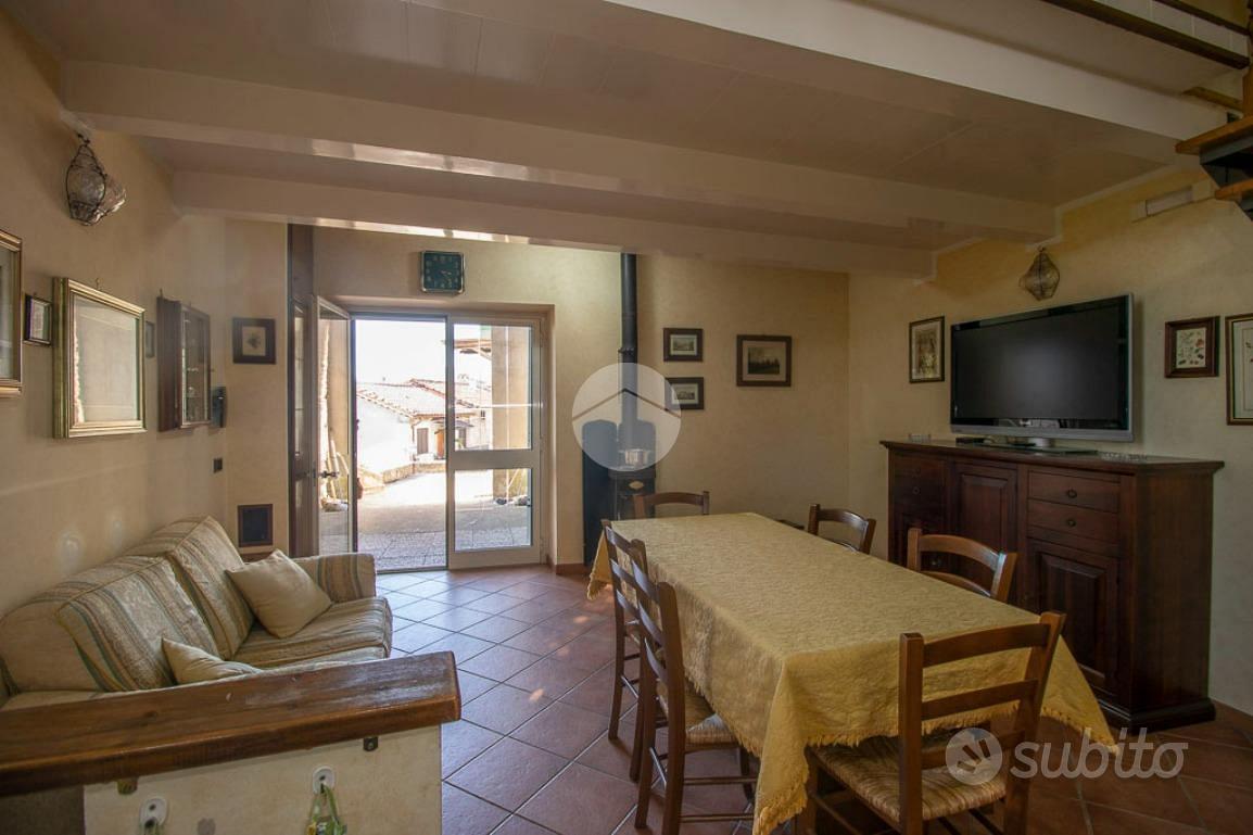Appartamento – Collevecchio, Rieti - Vista 2