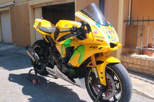 Yamaha R1 2016 allestimento pista