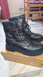 Stivaletti bata n 41