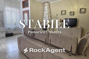 Palazzo / Stabile di 117 m² con 2 locali a Pomaric