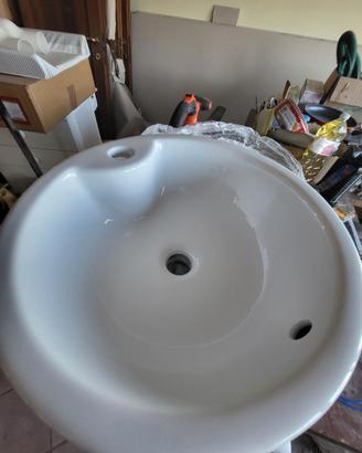 Lavabo da appoggio rotondo