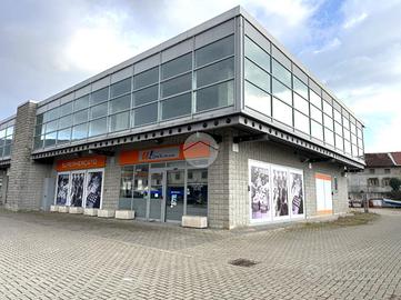 CAPANNONE A BOLLENGO