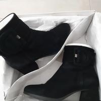 Stivaletti scamosciati 36 GEOX