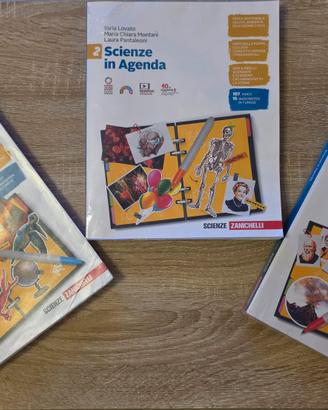 Libri scolastici per scuola media 