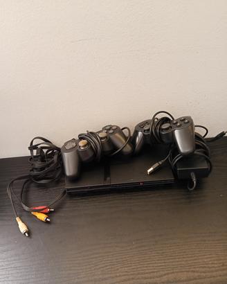 PS2 Slim + 2 Controller