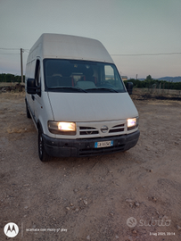 Furgone Nissan intersstar