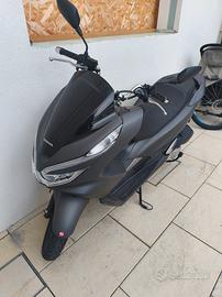 Scooter 125 Honda PCX