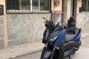 Yamaha Xmax 300