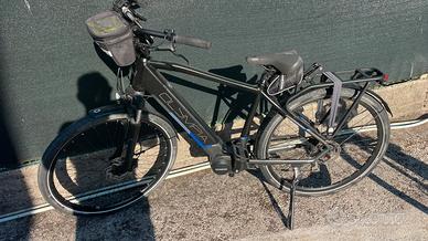Bici a pedalata assistita elettrica