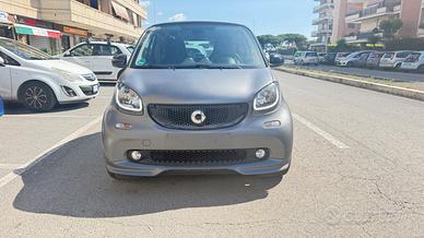 Smart ForTwo BRABUS 0.9 Turbo twinamic LED NAVI KA