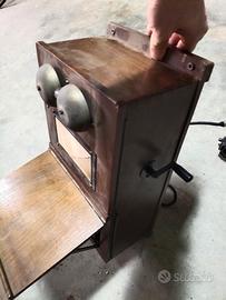 Telefono fatme in legno a parete 