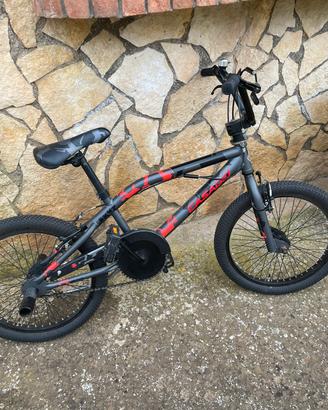 bicicletta  bmx Casadei skut