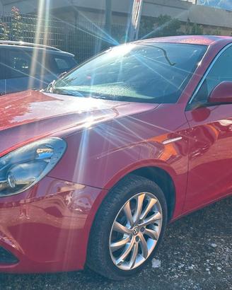 Alfa Romeo Giulietta 2.0 jtdm Distinctive 150cv E5