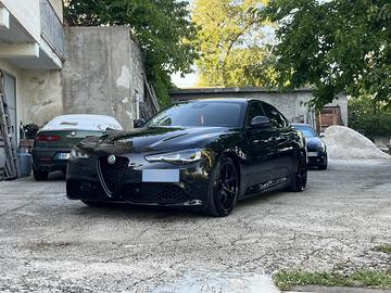 Alfa Romeo Giulia 2.2 180cv