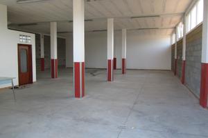 Locale Commerciale Artigianale