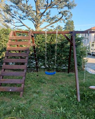altalena scaletta e corda da giardino