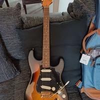 Chitarra Elettrica Fender Stratocaster Squire FSR