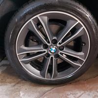 Kit cerchi e gomme da 17"  originali BMW 