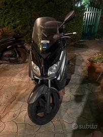 x max 125
