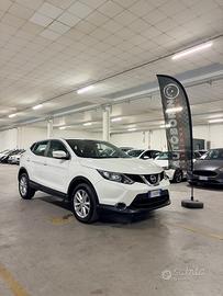 Nissan Qashqai 1.2 DIG-T Acenta