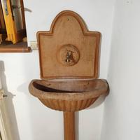 Lavandino da esterno in terracotta rustico con rub