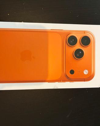 17 pro max 256 GB arancioni