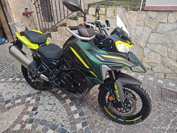 Benelli TRK 702X