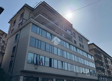 4 LOCALI A AVELLINO