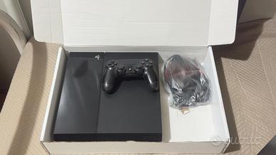 Ps4 Primo modello