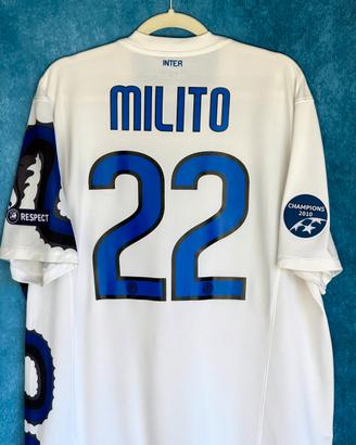 Maglia Inter 2010/11 Milito 22