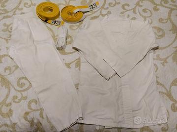 Kimono karate 6-8 anni con 3 cinture