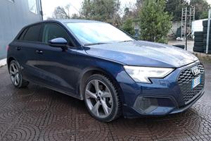 Audi A3 SPB 30 g-tron S tronic line edition
