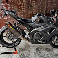 Suzuki GSX R 1000 k7