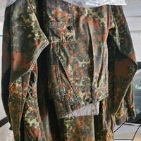 tuta mimetica militare