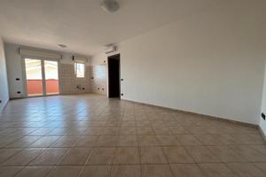 Ampio trivano, come nuovo con posto auto