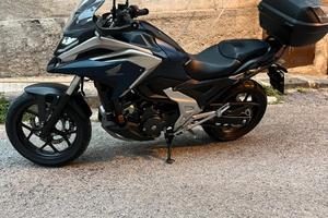 Honda NC750x 2025  -unico proprietario