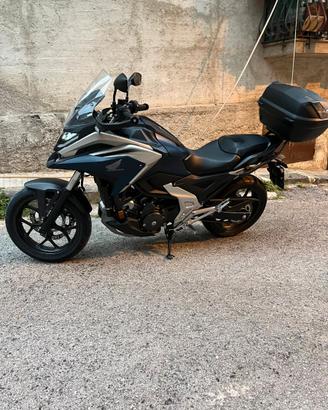 Honda NC750x 2025  -unico proprietario