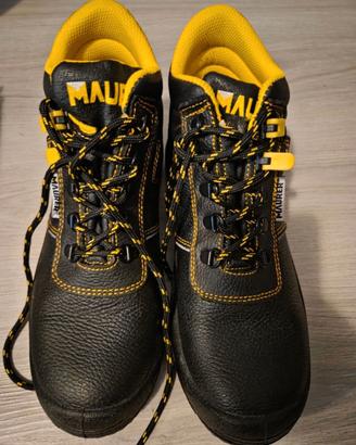 Scarpe alte da lavoro