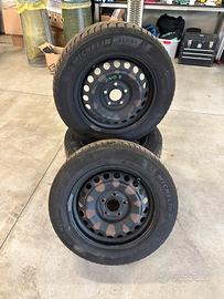 Cerchi in ferro + gomme Michelin Alpin 6
