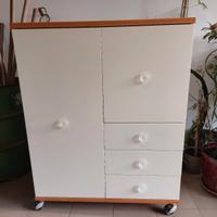 mobile con ruote 3 cassetti e 2 ante bianco