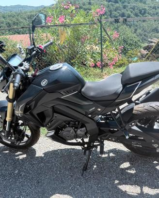 KEEWAY RKF 125 