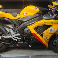 Yamaha R1 2004